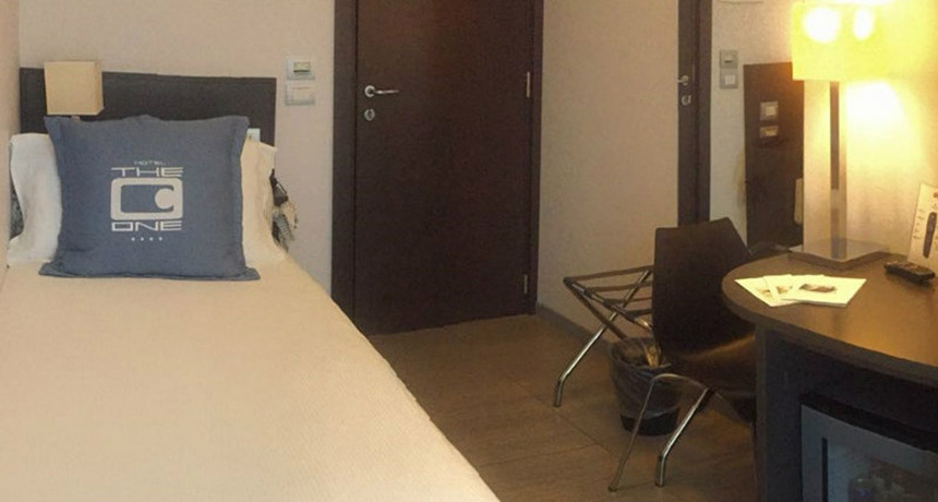 Hotel The One