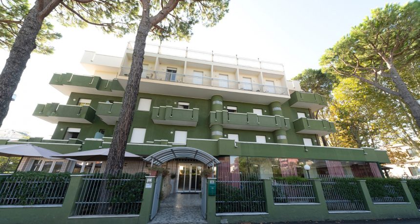 Hotel Etna