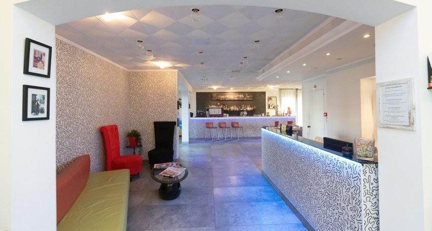 Hotel Etna