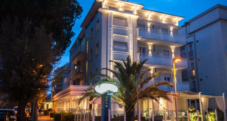 Hotel Vela D’Oro